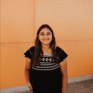 Meet your Posher, Ishika